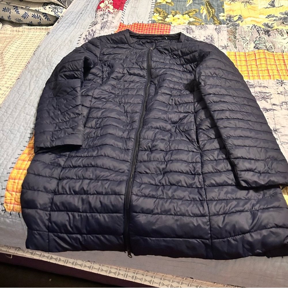 Navy Quilted Canyon Echo Puffer Coat size m navy blue